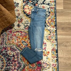 American Eagle Next Level Premium Skinny Jeans.  Size 6.